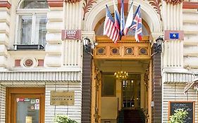 Novomestsky Hotel